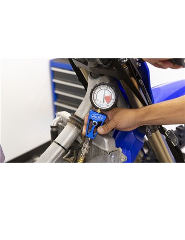 Medidor de compresion con adaptador MOTION PRO 10,12 y 14 mm 08-0651