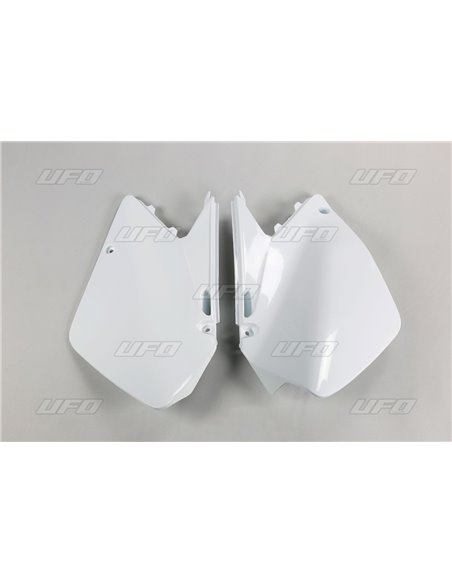 Tapes laterals del darrera UFO-Plast Suzuki blanc SU04900-041