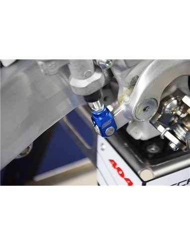 Distanciador para pedal de freno trasero SCAR - Azul BC101B