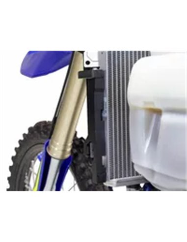 Protecciones de radiador en HDPE AXP RACING AX1767