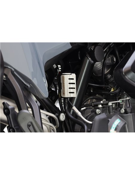Protector deposito liquido de frenos inox cepillado CROSSPRO KTM 890 Adventure 2023 HUSQVARNA NORDEN 901 Expedition 2023