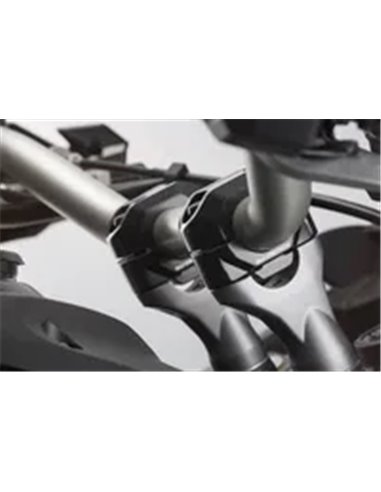 Elevador para manillar de 28 mm SW-MOTECH EH000392410030B