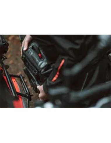 Alforja estanca SysBag M con placa adaptadora SW-MOTECH BC.SYS.00.005.12000L