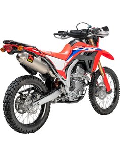 Silenciador Slip-On Line Titanium AKRAPOVIC S-H3SO10-BNTA