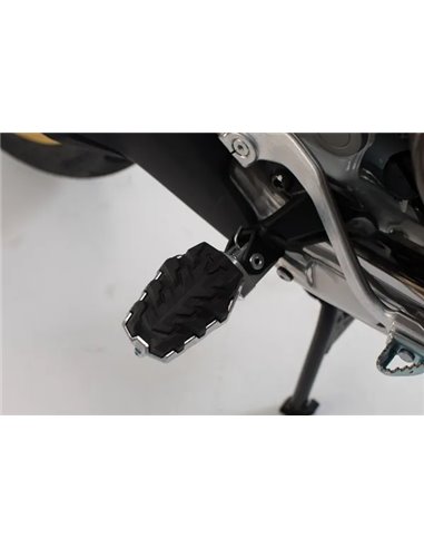 Reposapié Evolution SW-MOTECH FRS.07.112.10701