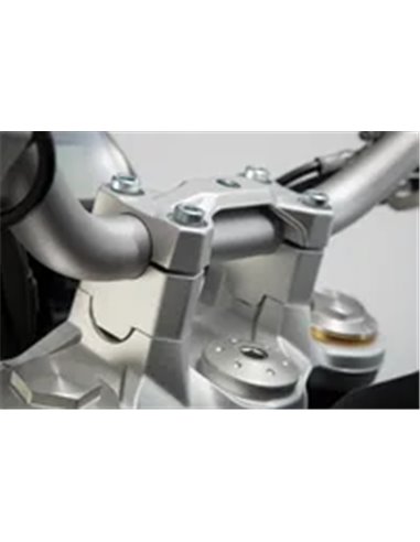 Elevador de manillar de 30mm SW-MOTECH LEH.07.039.12900/S