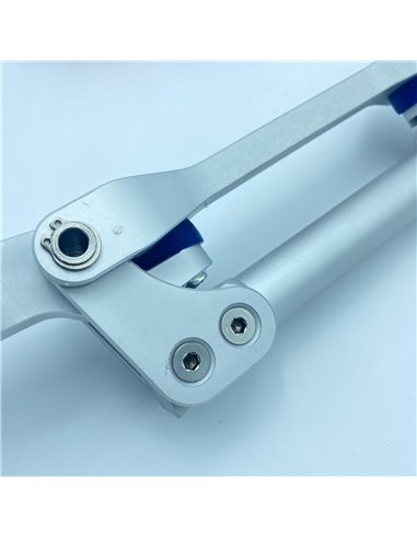 Manillar Negro Con silenblocks 28 mm " Tipo Flex"