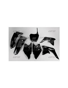 Complete plastic kit UFO-Plast Suzuki black SUKIT411-001