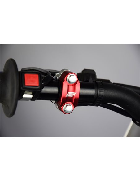 Abrazadera de manillar giratoria universal SCAR RBC3