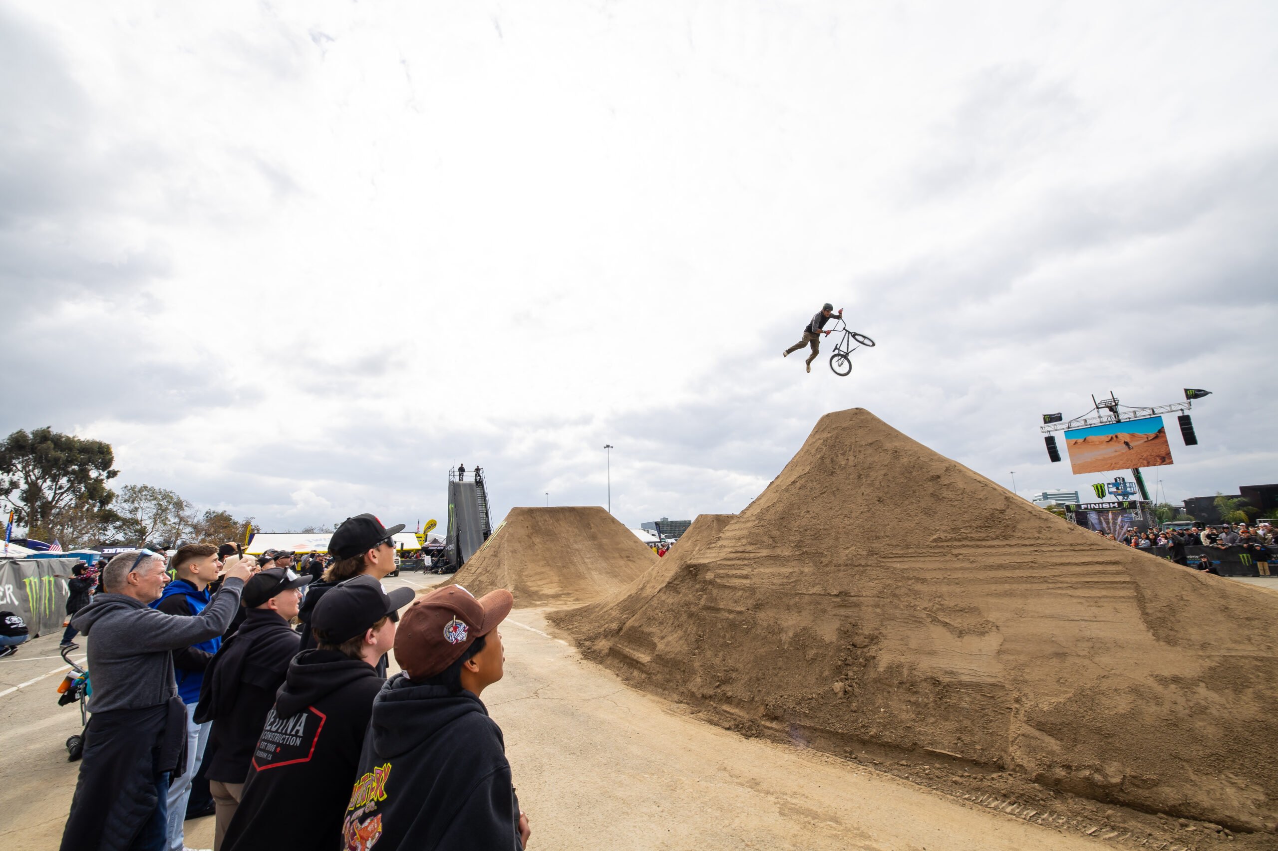 BMX Triple Challenge continúa en Glendale Fanfest | Noticias