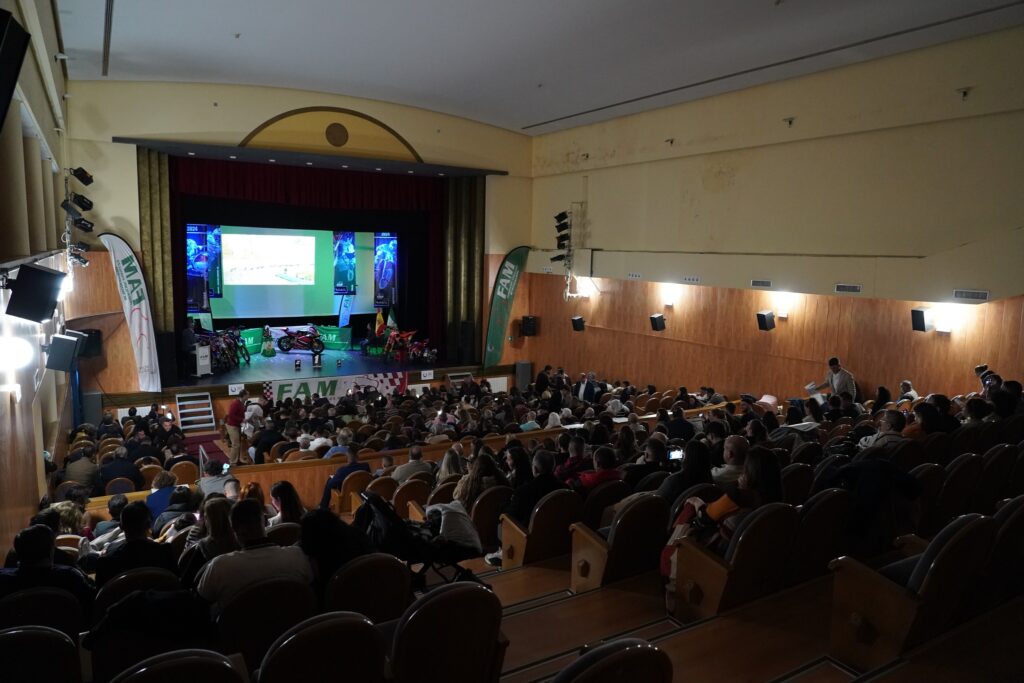 GALA DE PREMIOS EN RONDA CON LOS MEJORES DEPORTISTAS DEL MOTOCICLISMO ANDALUZ 2024 – FAM