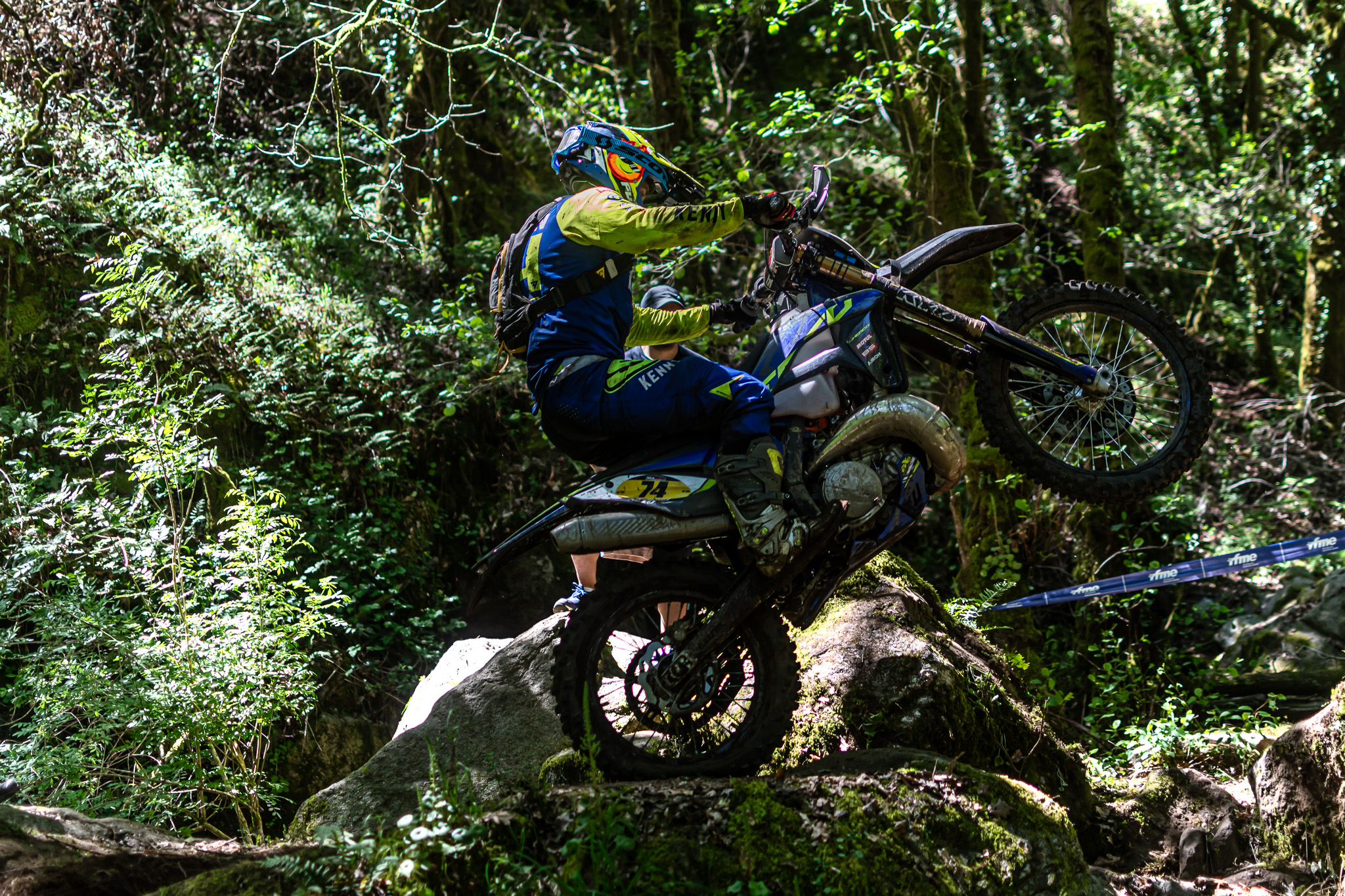 Victoria de Mario Román en el paraíso gallego