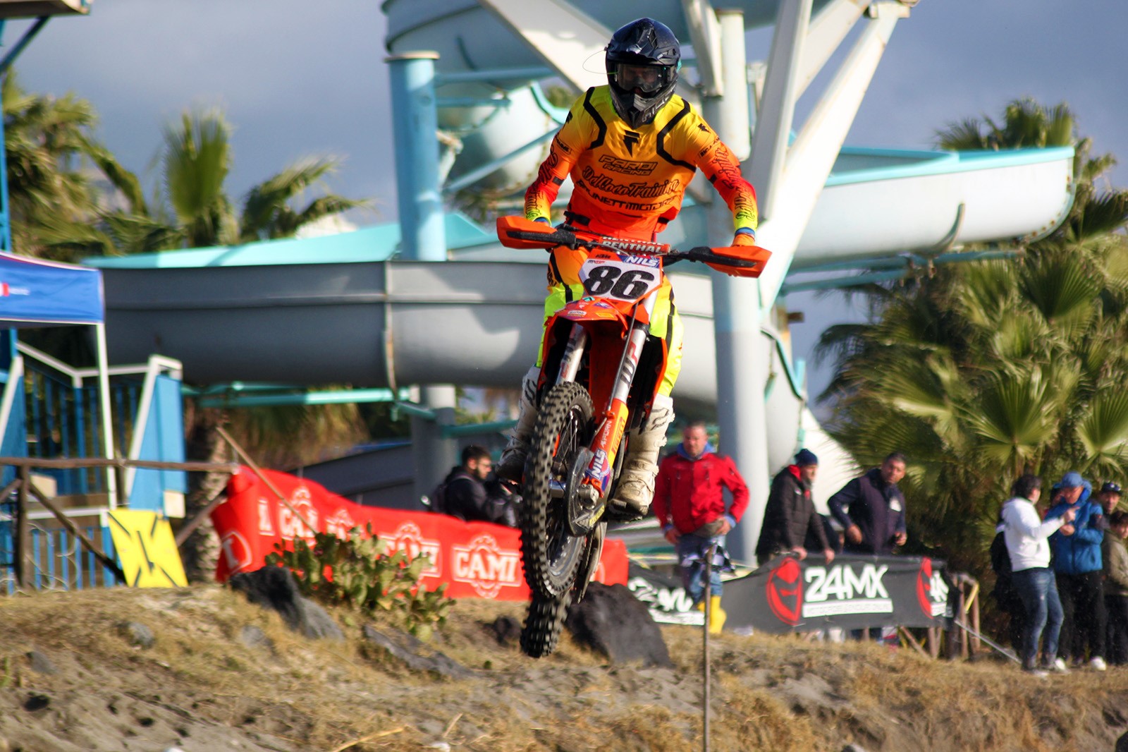 Internacionales italianos de Supermarecross. Después de la tormenta aquí está Del Coco