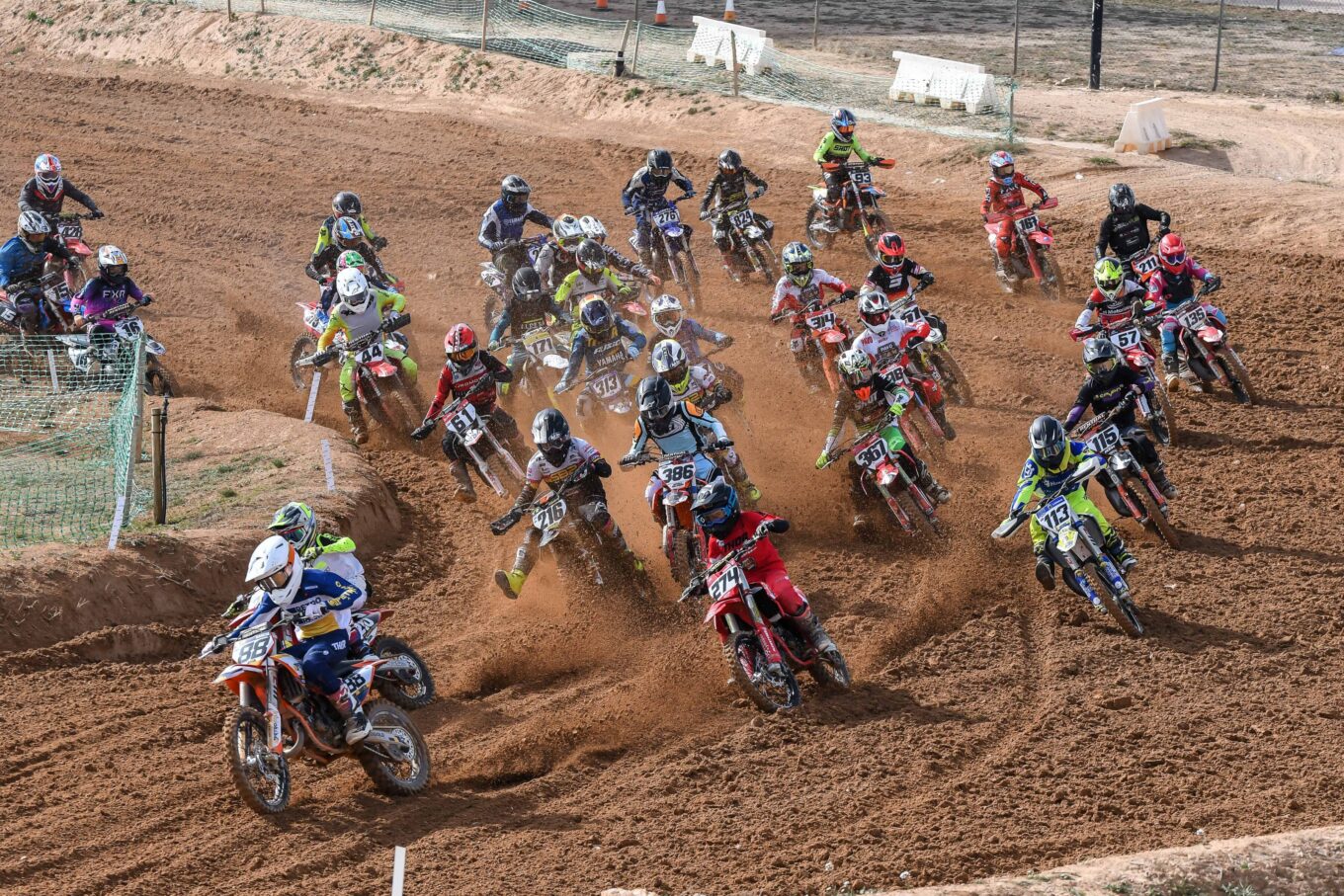 MX Motorland: éxito rotundo en Alcañiz con récord de inscritos