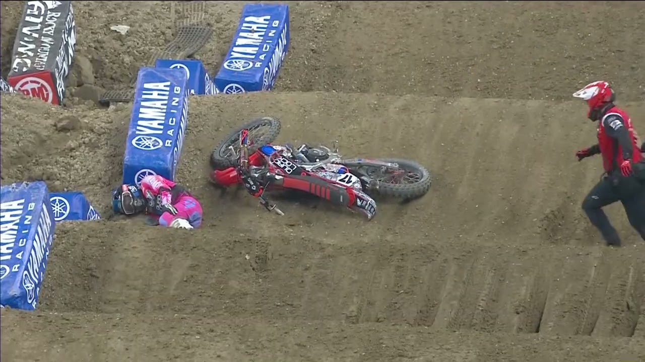 Supercross Round #9 450SX Highlights | Indianapolis, IN Lucas Oil Stadium | Mar 8, 2025