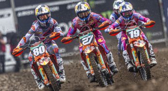 SIMÓN LANGENFELDER – LA PLACA ROJA