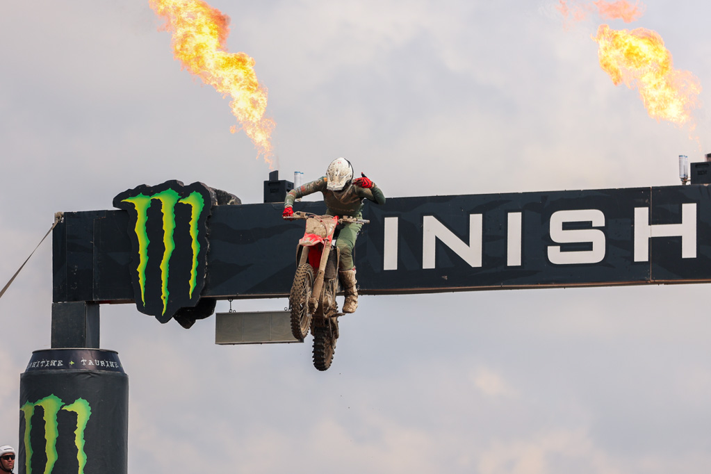 ZANOCZ, ALVISI y GARCÍA BRILLAN EN LA ARENA FINLANDESA DE KYMIRING