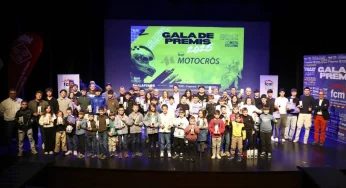 LA GALA FCM LLENA EL TEATRO MUNICIPAL DE ROSES Y CELEBRA UNA TEMPORADA DE ÉXITOS – FCM