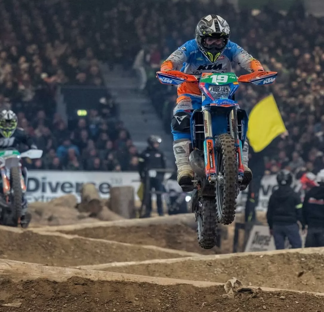 472477589 18372043960141307 966686003138585366 N