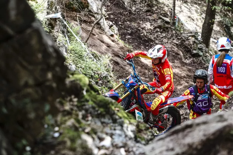 TrialGP: Berta Abellán líder del Mundial y debut del equipo nacional