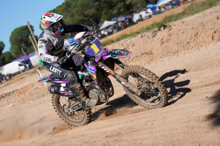 JORNADA DE GRANDES CARRERAS DE MOTOCROSS EN LA ESPECIAL ARENA DE ALMONTE – FAM