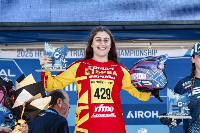 Primera victoria de Daniela Hernando con el Equipo Nacional de Trial