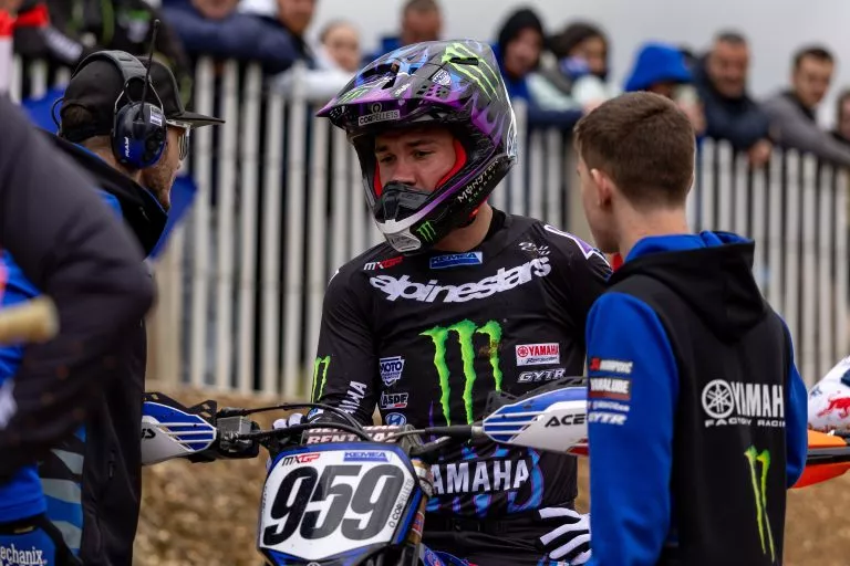 Maxime Renaux sin lesiones tras la espectacular caída en el Gran Premio de Suiza