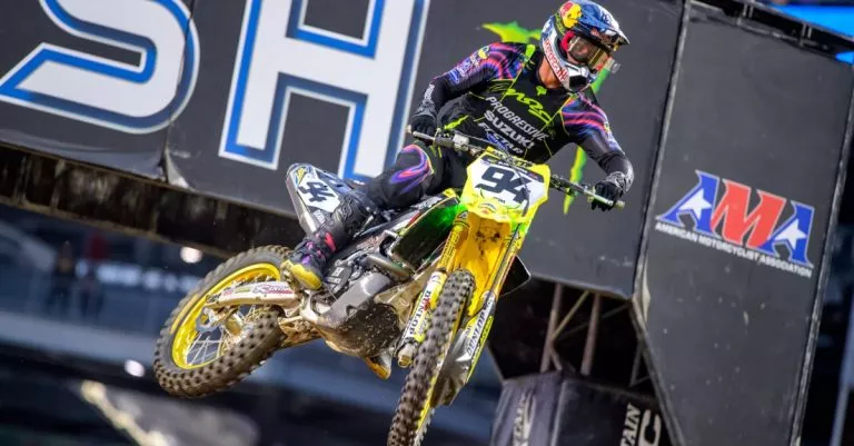 Ken Roczen no participará en el resto del AMA Supercross 2025