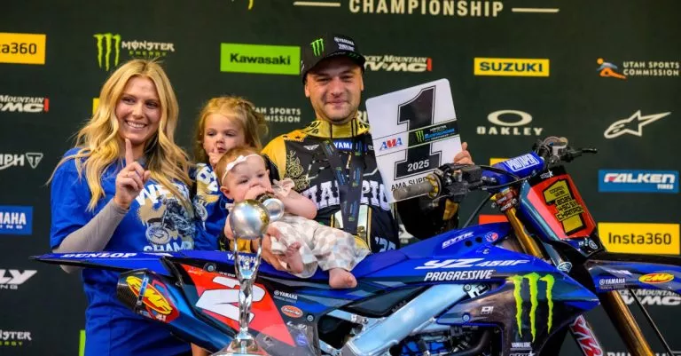 Cooper Webb se une a la breve lista de tres veces campeones de Supercross | Noticias