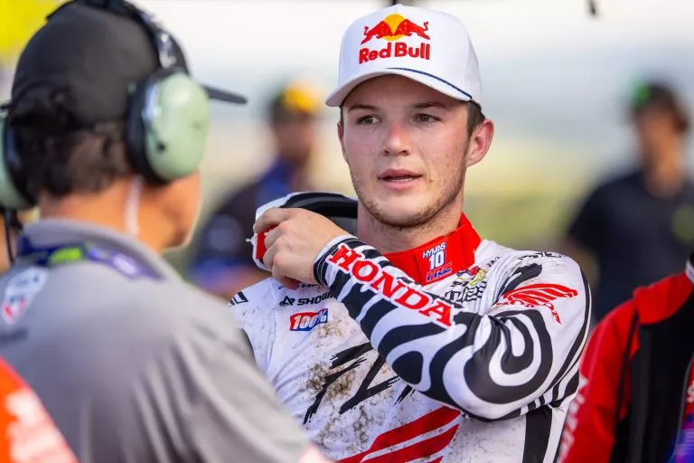 Hymas se someterá a una cirugía para reparar un ligamento cruzado anterior desgarrado