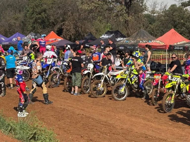 RÉCORD DE PARTICIPACIÓN EN LA RESISTENCIA DE CICLOMOTORES DE L’AMETLLA PARK