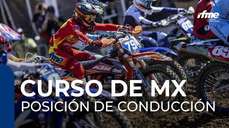 Curso de Motocross: posición de conducción