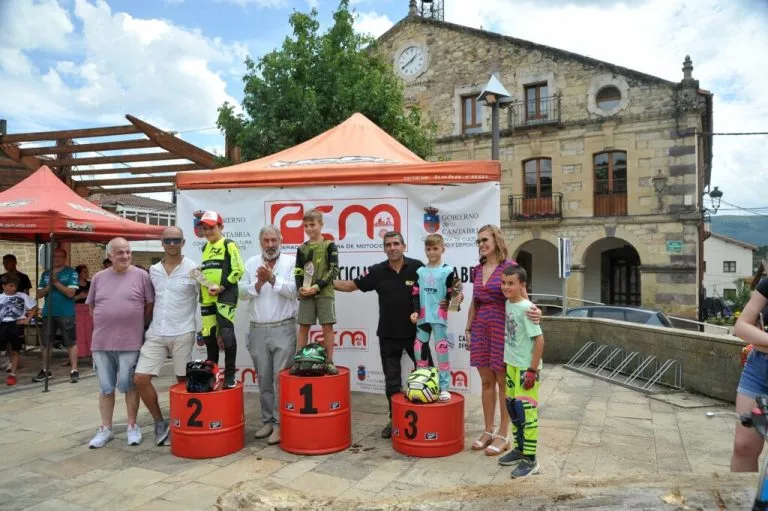 TRIAL VALLE DE VALDERREDIBLE
