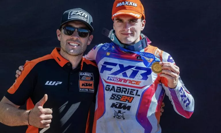 SHAUN SIMPSON – Líder del equipo de Oriol Oliver