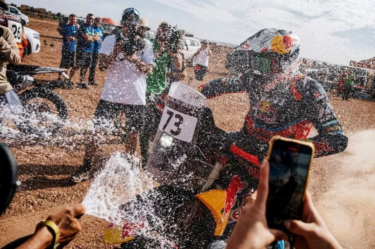 Edgar Canet gana la Copa del Mundo de Rally2 2025